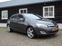 Occasion Opel Astra Cosmo 140 PK (102 kW) 2010 Grijs Hatchback