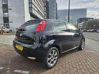 Occasion Fiat Punto Evo 99 PK (72 kW) 2017 Zwart Hatchback