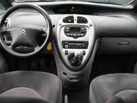 Occasion Citroën Xsara Picasso Attraction 95 PK (69 kW) 2005 Grijs MPV
