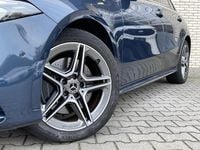 Occasion Mercedes A250 AMG line 218 PK (160 kW) 2023 Blauw (metallic) Hatchback