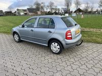 Occasion Skoda Fabia Comfort 75 PK (55 kW) 2002 Grijs Hatchback