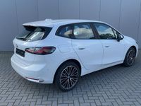 tweedehands BMW 220 2-SERIE Active Tourer i Hybrid Navigatie/19-Inch/Camera/Parkeerhulp/Full-LED