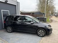 Occasion VW Touran Highline 150 PK (110 kW) 2021 Zwart MPV