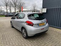 tweedehands Peugeot 208 1.6 BlueHDi Executive (bj 12-2015) Clima/Weinig KMS/Led/Navi/Nette staat!!