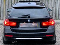 tweedehands BMW 330 3-SERIE Touring d LUXURY MET ALLE OPTIES HUD /PANO 310pk