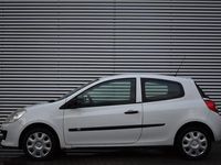 Occasion Renault Clio II 75 PK (55 kW) 2008 Wit Hatchback