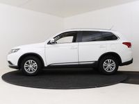 tweedehands Mitsubishi Outlander 2.0 Business Edition I Navigatie I Climate Control