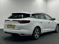 Occasion Renault Mégane GrandTour Intens 159 PK (116 kW) 2022 Wit Stationwagen