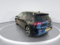 Occasion VW Golf VIII Edition 204 PK (150 kW) 2025 Zwart (metallic) Hatchback