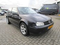 tweedehands VW Golf IV 1.6-16V