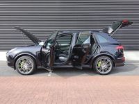 tweedehands Porsche Cayenne 3.0 S E-Hybrid | Pano | Leder | Camera | PDC | Cruise |