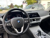 tweedehands BMW 318 318 3-serie Touring d Aut. Navigatie Live Cockpit O