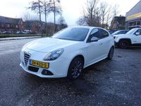 tweedehands Alfa Romeo Giulietta 1.4 T Distinctive 120 pk / Profiteer van onze Winteractie!