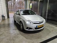 Occasion Opel Tigra Sport 125 PK (91 kW) 2006 Zilver Cabriolet