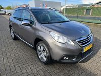 tweedehands Peugeot 2008 1.2 PureTech Allure. 61738KM