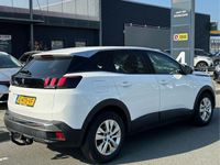 tweedehands Peugeot 3008 BWJ 2020 / 1.2PT 131 PK BL Executive / Clima / Navi / Cruise / Privacy Glass / PDC / Carplay /