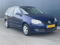 tweedehands VW Polo 1.4-16V Blue Edition Automaat