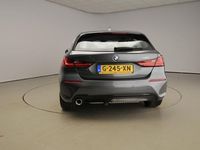 tweedehands BMW 118 1 Serie 5-deurs i LED / Leder / Navigatie / Spo