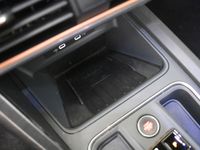 tweedehands Cupra Leon Sportstourer 1.4 e-Hybrid VZ Copper Edition 245pk | Adaptief cruise control | Keyless | Navigatie | Privacy glass | Elektrische ramen v+a | Camera achter | Park assist | Stuur + Stoelverwarming | Led koplampen | 19"LMV