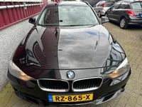 tweedehands BMW 318 3-SERIE Touring d High Executive // Leer // Clima // Navi // PDC