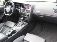 tweedehands Audi A5 Cabriolet 4.2 FSI RS5 quattro Milltek exhaust/B&O/Nieuw gepoedercoate velgen/RS lederen elektrische stoelen met geheugen/Keyless/Carbon pack/Achteruitrijcamera/Stoelverwarming voor en achter/Windscherm/DAB+