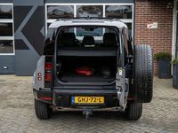 Occasion Land Rover Defender SE Dynamic 300 PK (220 kW) 2021 Grijs SUV