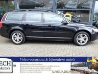 tweedehands Volvo V70 T4 180 pk Limited Edition, Leer, Xenon, Trekhaak,