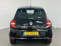 tweedehands Renault Twingo 1.0 SCe Collection Airco bluetooth hoge instap 5 deurs dealer onderhouden weinig km zeer mooie auto
