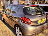 Occasion Peugeot 208 2018 Grijs Hatchback