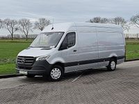 Occasion Mercedes Sprinter 170 PK (125 kW) 2023 Zilver (metallic) Van