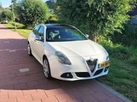 Occasion Alfa Romeo Giulietta Distinctive 170 PK (125 kW) 2011 Wit Hatchback