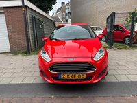 Occasion Ford Fiesta Titanium 80 PK (58 kW) 2013 Rood Hatchback