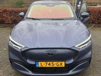 Occasion Ford Mustang Mach-E 205 kW (280 PK) 2021 Blauw SUV