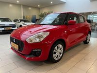 tweedehands Suzuki Swift 1.2 COMFORT Smart Hybride [ Airco / Centrale deurvergrendeling /