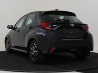 tweedehands Toyota Yaris 1.5 Hybrid Team 5 deurs | Navigatie | Climate Cont