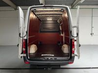 tweedehands VW Crafter 35 2.0 TDI 110PK L2H2 3Persoons, Airco, Camera, Trekhaak, Nederlandse bus 1ste eigenaar 45000 KM RIJKLAARPRIJS!