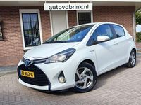 Occasion Toyota Yaris Hybrid 75 PK (55 kW) 2015 Wit (metallic) Hatchback