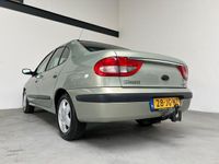 tweedehands Renault Mégane 1.6-16V Expression, lage km, automaat!