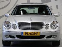tweedehands Mercedes E240 Avantgarde/ Schuifdak/ Stoelverwarming/ Lederen be