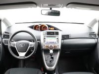 tweedehands Toyota Verso 1.8 VVT-i 147 PK Business Limited Automaat