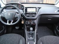 Occasion Peugeot 2008 110 PK (80 kW) 2018 Rood SUV