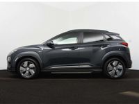 tweedehands Hyundai Kona EV Premium 64 kWh Navigatie | Camera | Climate Con