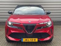 Occasion Alfa Romeo GT Junior Edizione Speciale 61 kW (84 PK) 2025 Rood (metallic) Hatchback