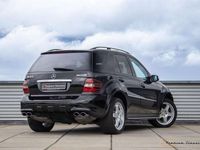 tweedehands Mercedes ML63 AMG AMG | 66.000KM | 2nd Owner | Tow Hitch | Sunroof | Har
