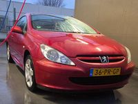 Occasion Peugeot 307 CC 136 PK (100 kW) 2005 Rood Cabriolet