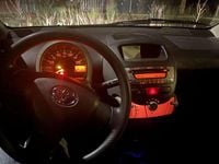 Occasion Toyota Aygo 68 PK (50 kW) 2009 Zwart Hatchback