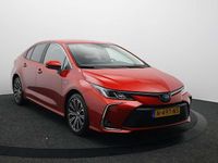 Occasion Toyota Corolla 123 PK (90 kW) 2021 Rood Sedan