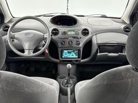 Occasion Toyota Yaris Sol 86 PK (63 kW) 2000 Zilver (metallic) Hatchback