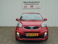 Occasion Kia Picanto 2017 Rood Hatchback