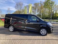 tweedehands Opel Vivaro dubbele cabine 2.0 145Pk 8-Traps Automaat | € 7.225- VOORDEEL | Climate control | Navigatie | Dubbele Schuifdeur | Trekhaak | Camera | LM-Velgen | Nieuwe auto | Direct Leverbaar